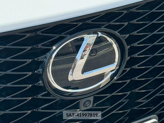 Lexus NX 2025-04 8551808-17