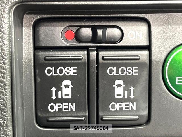 Honda ODYSSEY 2016-04 8549996-5