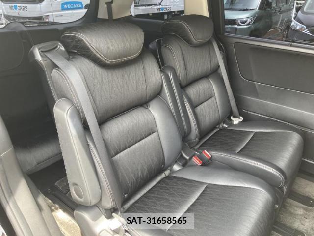 Honda ODYSSEY 2017-01 8552370-4
