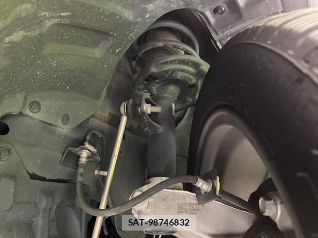 Mitsubishi OUTLANDER PHEV 2023-09 8545482-19