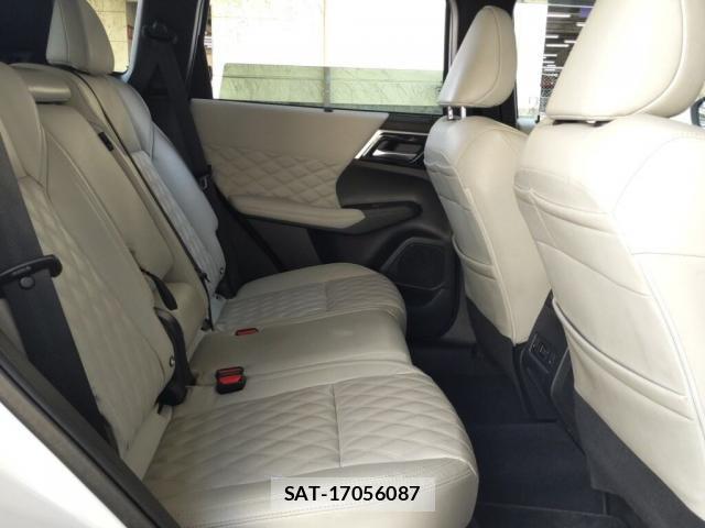 Mitsubishi OUTLANDER PHEV 2021-12 8545846-3