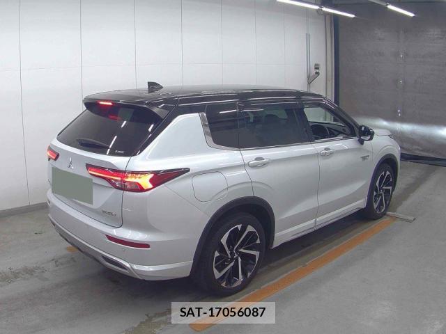 Mitsubishi OUTLANDER PHEV 2021-12 8545846-5