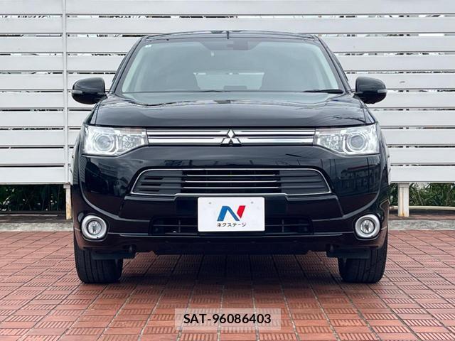 Mitsubishi OUTLANDER PHEV 2014-02 8546169-13