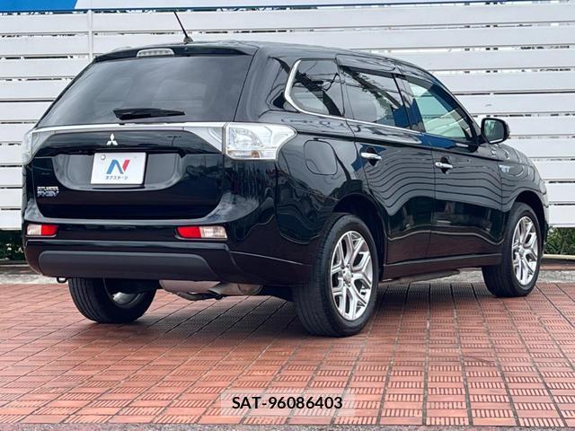 Mitsubishi OUTLANDER PHEV 2014-02 8546169-16