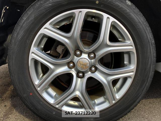 Mitsubishi OUTLANDER PHEV 2014-01 8547162-13