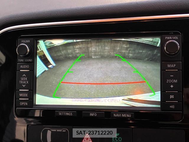 Mitsubishi OUTLANDER PHEV 2014-01 8547162-3