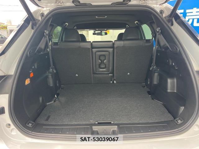 Mitsubishi OUTLANDER PHEV 2022-08 8547385-11