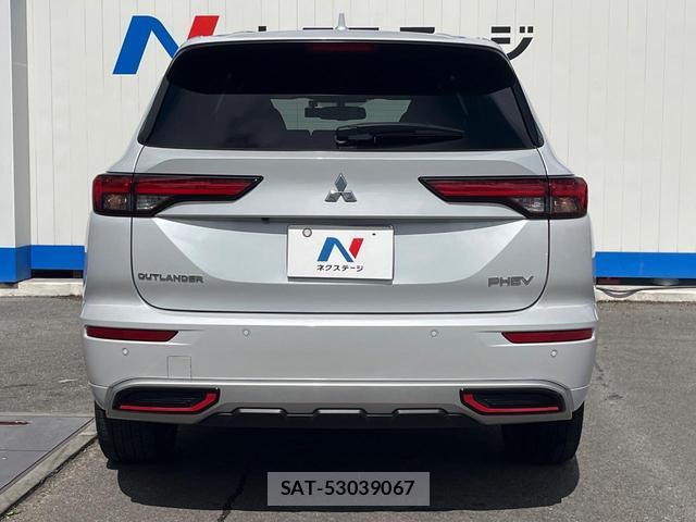 Mitsubishi OUTLANDER PHEV 2022-08 8547385-16