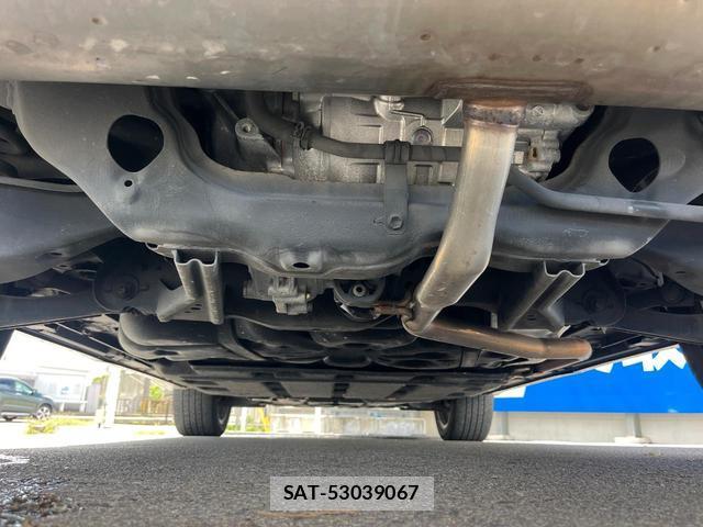 Mitsubishi OUTLANDER PHEV 2022-08 8547385-19