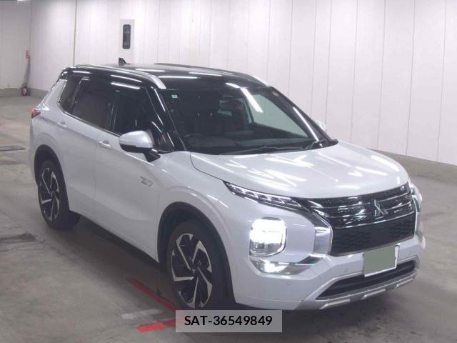 Mitsubishi OUTLANDER PHEV 2022-03 8547933-0