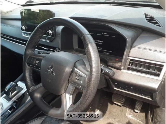 Mitsubishi OUTLANDER PHEV 2023-09 8548215-2