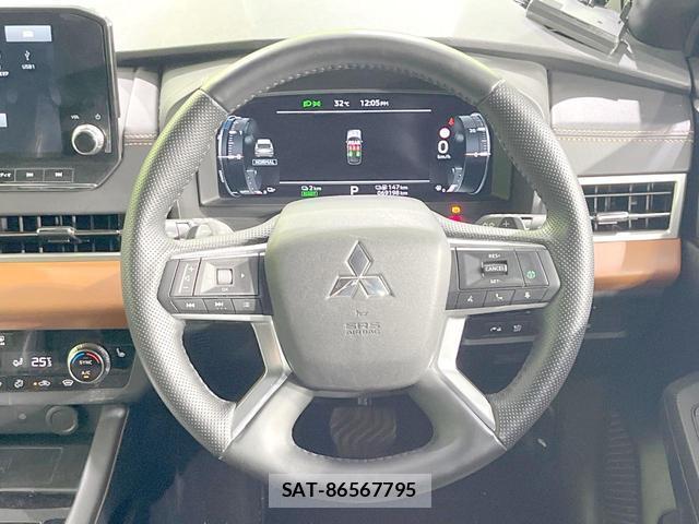 Mitsubishi OUTLANDER PHEV 2022-05 8550579-11