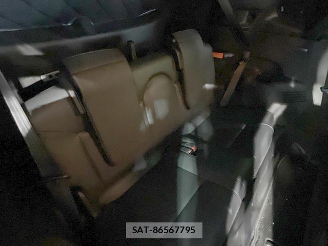 Mitsubishi OUTLANDER PHEV 2022-05 8550579-9