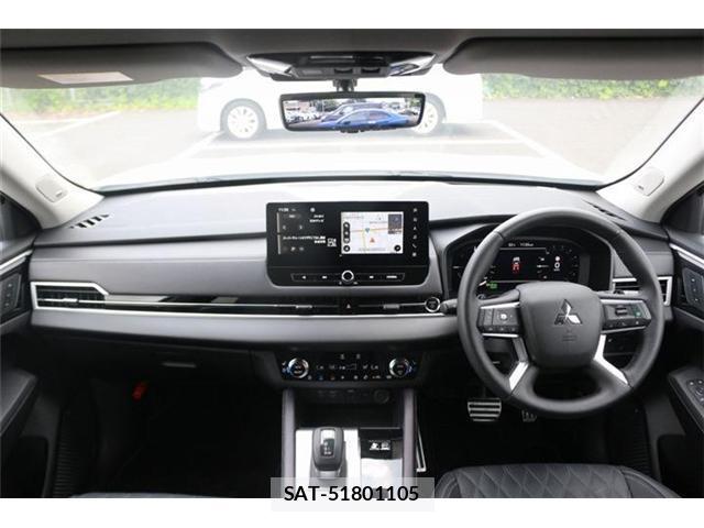 Mitsubishi OUTLANDER PHEV 2024-11 8550749-16