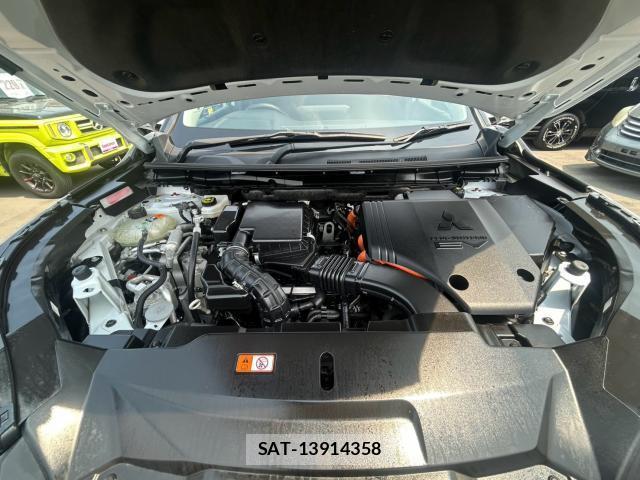Mitsubishi OUTLANDER 2022-12 8551063-7