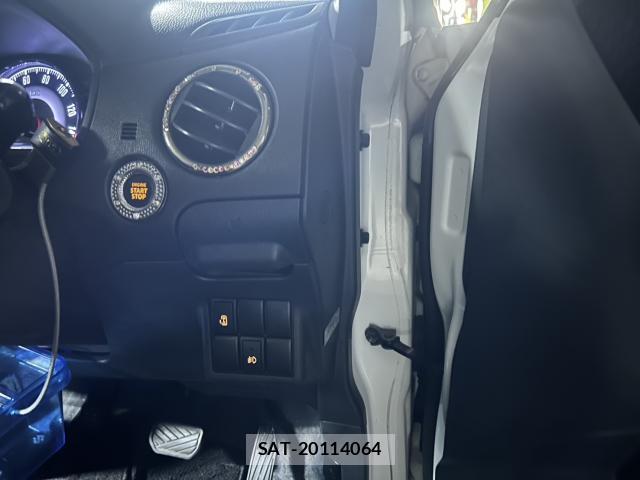 Suzuki PALETTE 2012-02 8551577-11