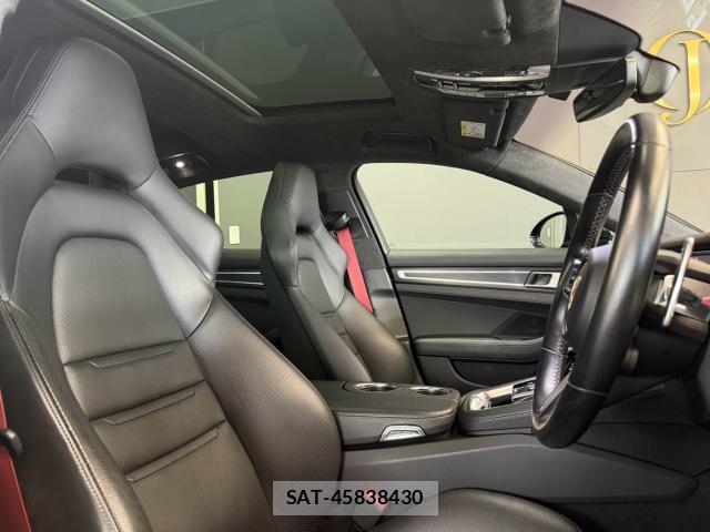 Porsche PANAMERA 2021-06 8546491-18