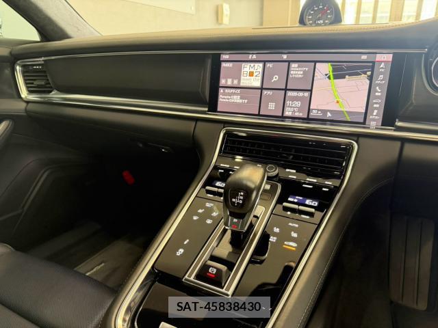 Porsche PANAMERA 2021-06 8546491-19
