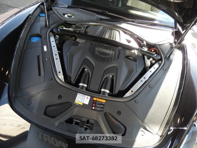 Porsche PANAMERA 2022-03 8546962-19
