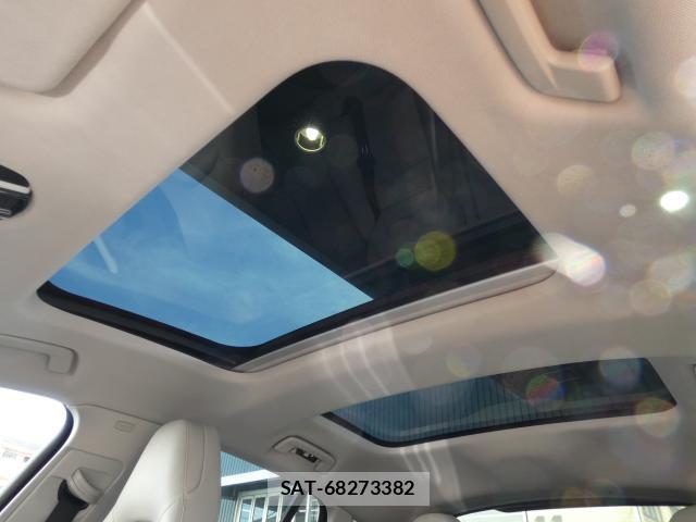 Porsche PANAMERA 2022-03 8546962-6