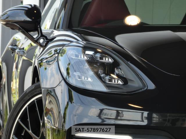Porsche PANAMERA 2021-07 8546963-2