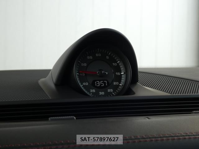 Porsche PANAMERA 2021-07 8546963-8