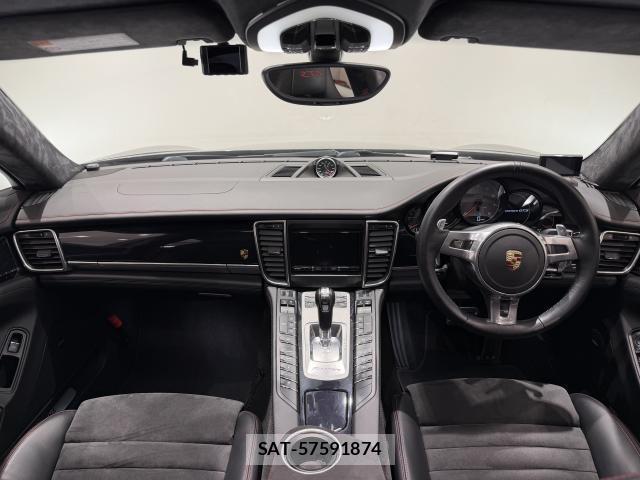 Porsche PANAMERA 2012-11 8548724-5
