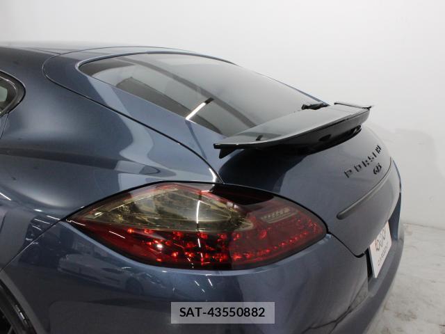 Porsche PANAMERA 2012-06 8548727-18