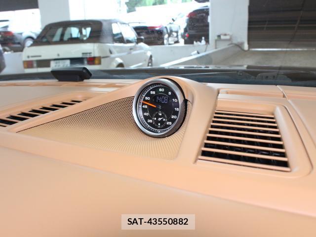 Porsche PANAMERA 2012-06 8548727-3