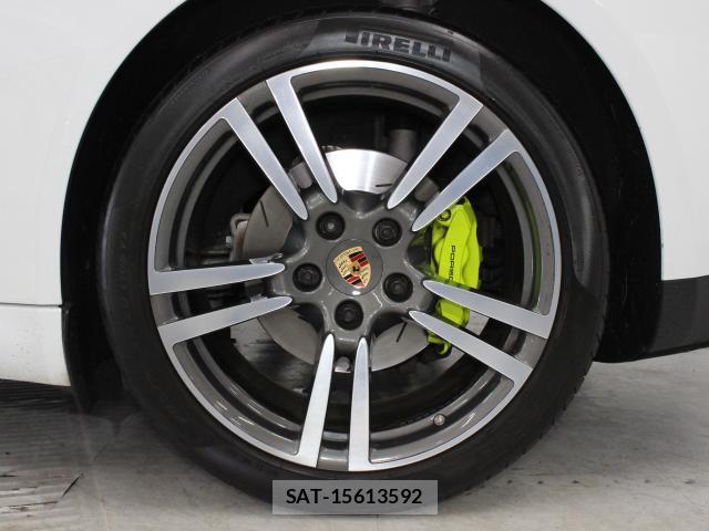 Porsche PANAMERA 2014-04 8548729-16