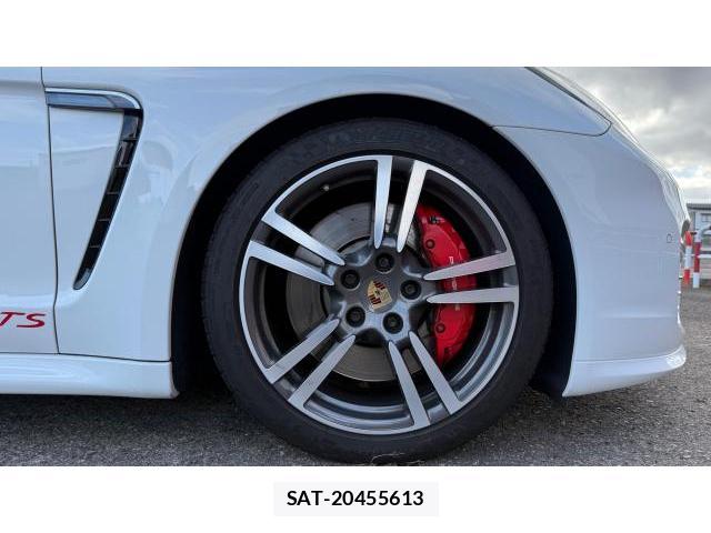 Porsche PANAMERA 2014 8548776-9