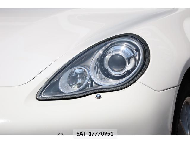 Porsche PANAMERA 2010-10 8549267-13