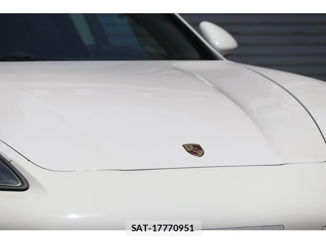 Porsche PANAMERA 2010-10 8549267-15