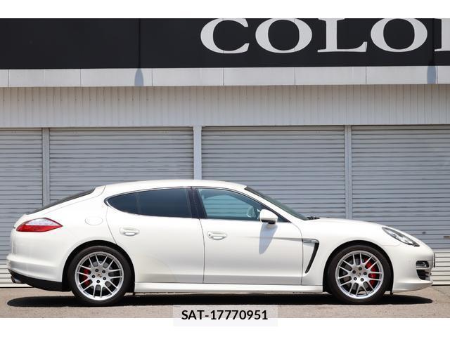 Porsche PANAMERA 2010-10 8549267-9