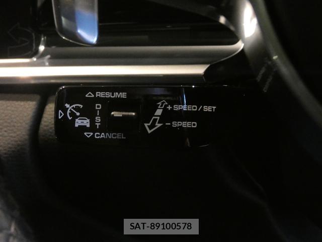 Porsche PANAMERA 2019-12 8552085-16