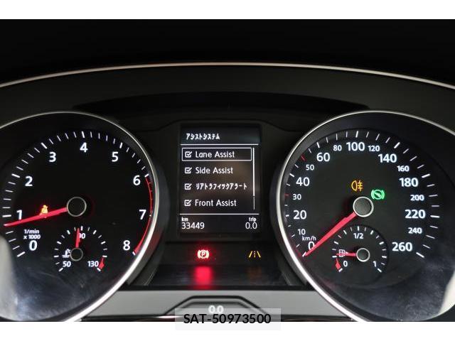VolksWagen PASSAT VARIANT 2016-08 8545507-12