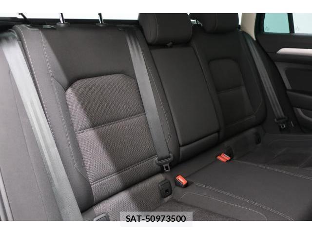 VolksWagen PASSAT VARIANT 2016-08 8545507-14