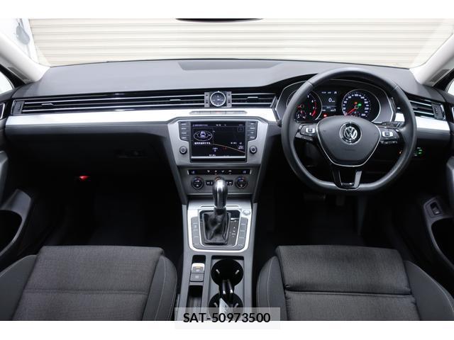 VolksWagen PASSAT VARIANT 2016-08 8545507-6