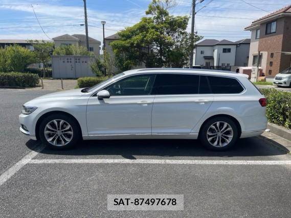 VolksWagen PASSAT VARIANT 2015-09 8550330-10