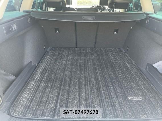 VolksWagen PASSAT VARIANT 2015-09 8550330-17