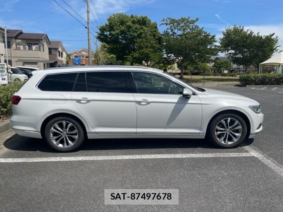 VolksWagen PASSAT VARIANT 2015-09 8550330-3