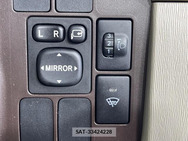 Toyota PASSO 2011-10 8548056-2
