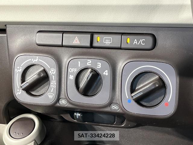 Toyota PASSO 2011-10 8548056-4