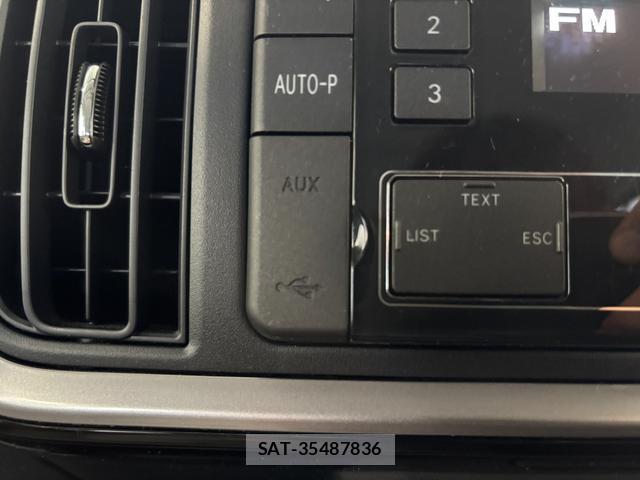 Toyota PASSO 2021-11 8548572-11