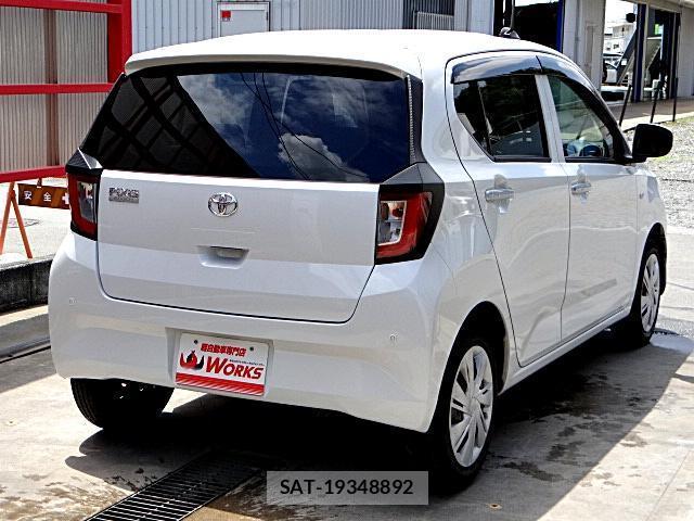 Toyota PIXIS EPOCH 2022-06 8552140-2