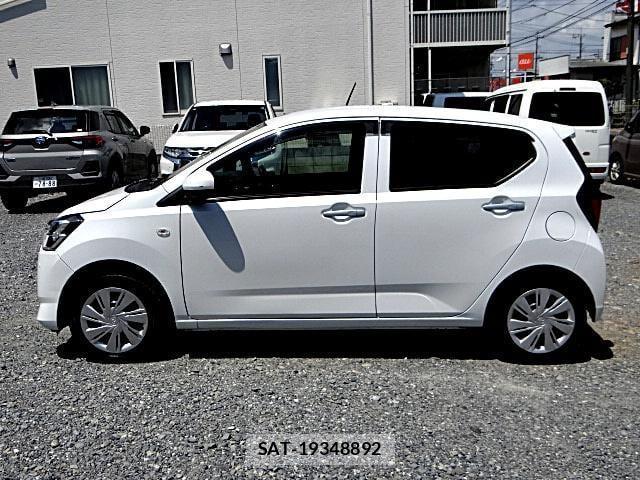 Toyota PIXIS EPOCH 2022-06 8552140-5