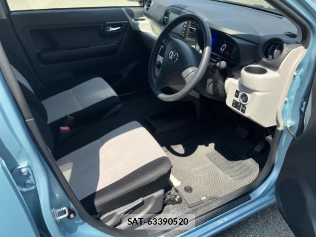 Toyota PIXIS EPOCH 2021-12 8552360-3