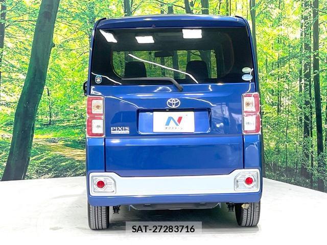 Toyota Pixis Mega 2016-02 8547222-14