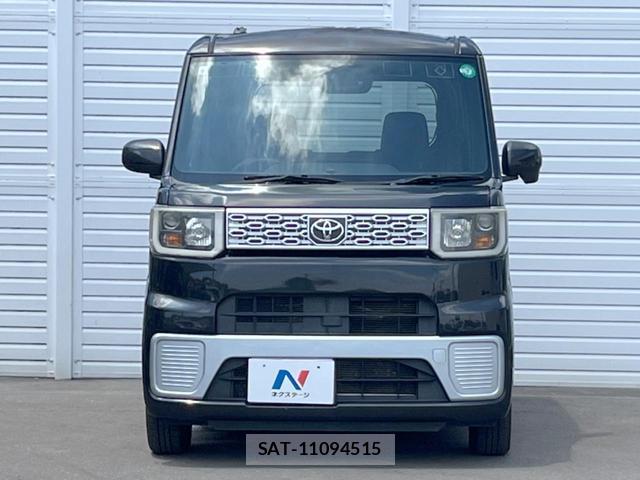 Toyota Pixis Mega 2015-09 8550076-13