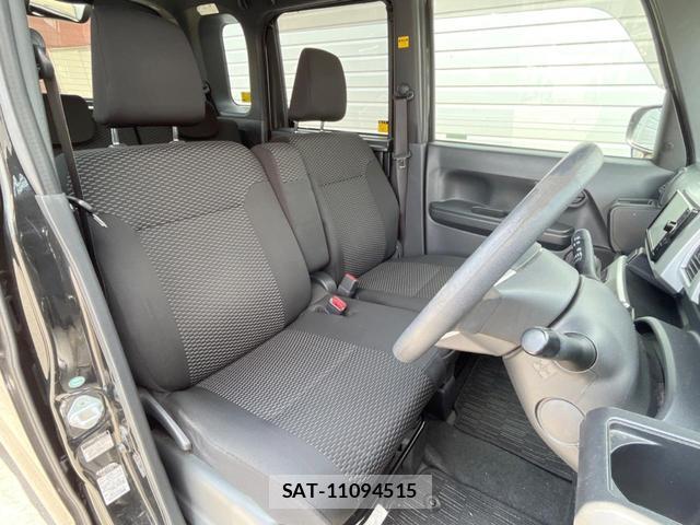 Toyota Pixis Mega 2015-09 8550076-7